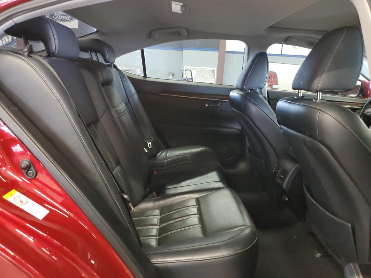 2018 Lexus ES - Image 10