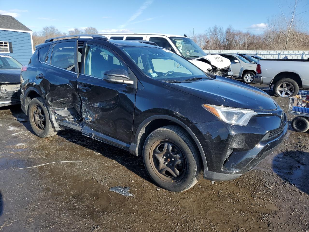 2017 Toyota RAV 4 - Image 4