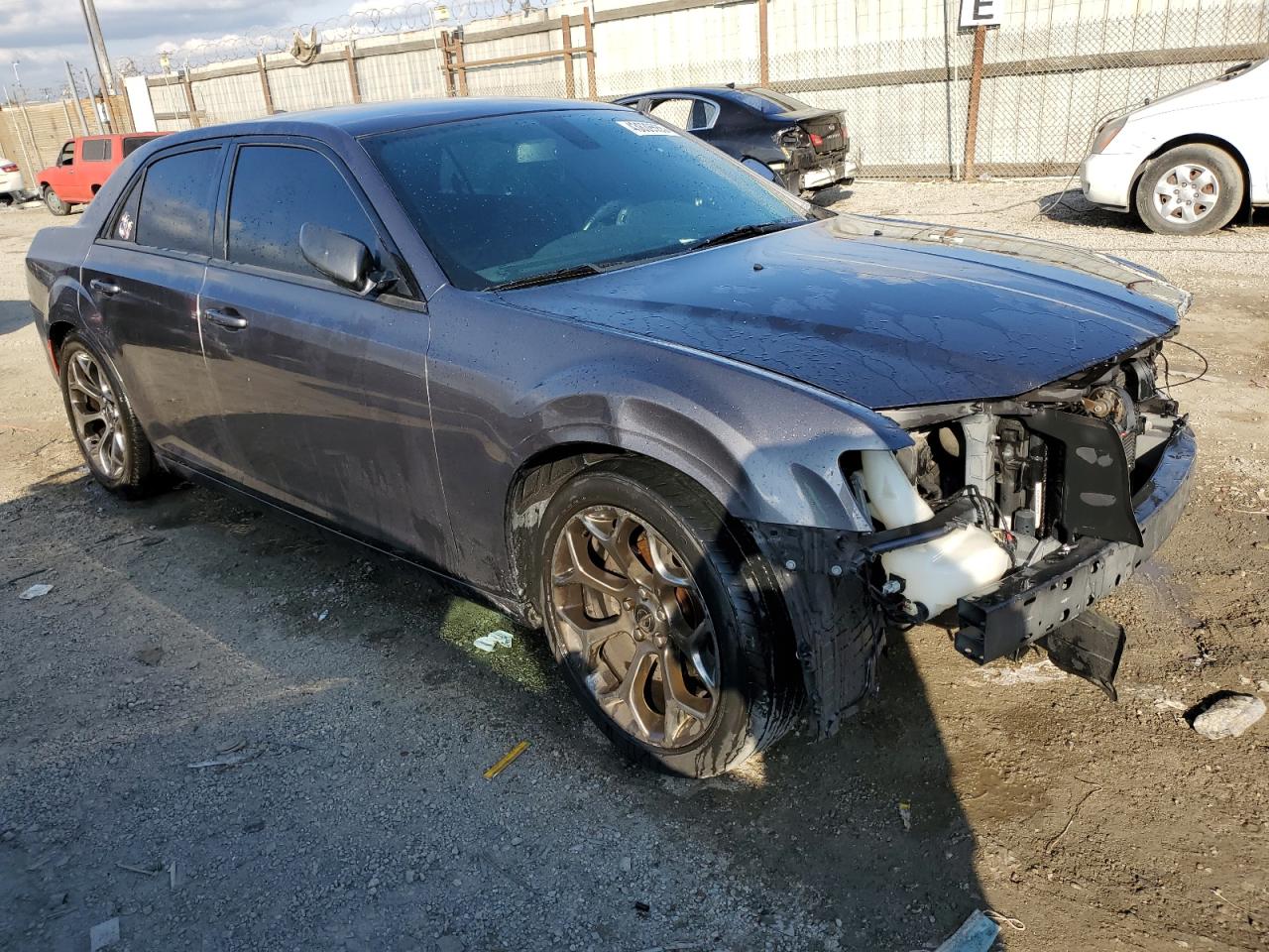2018 Chrysler 300 - Image 4