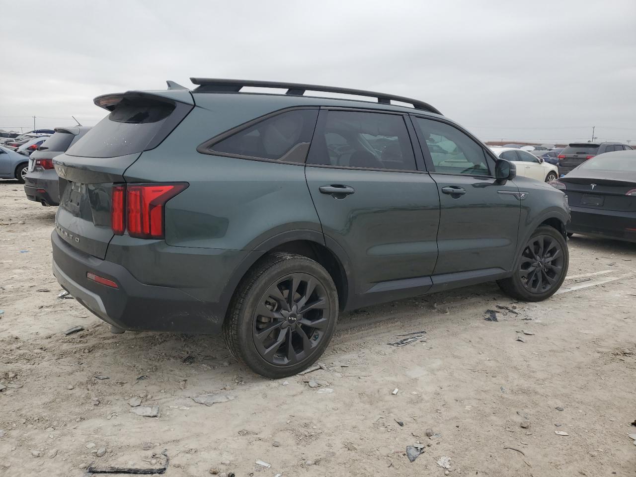 2022 Kia Sorento - Image 3