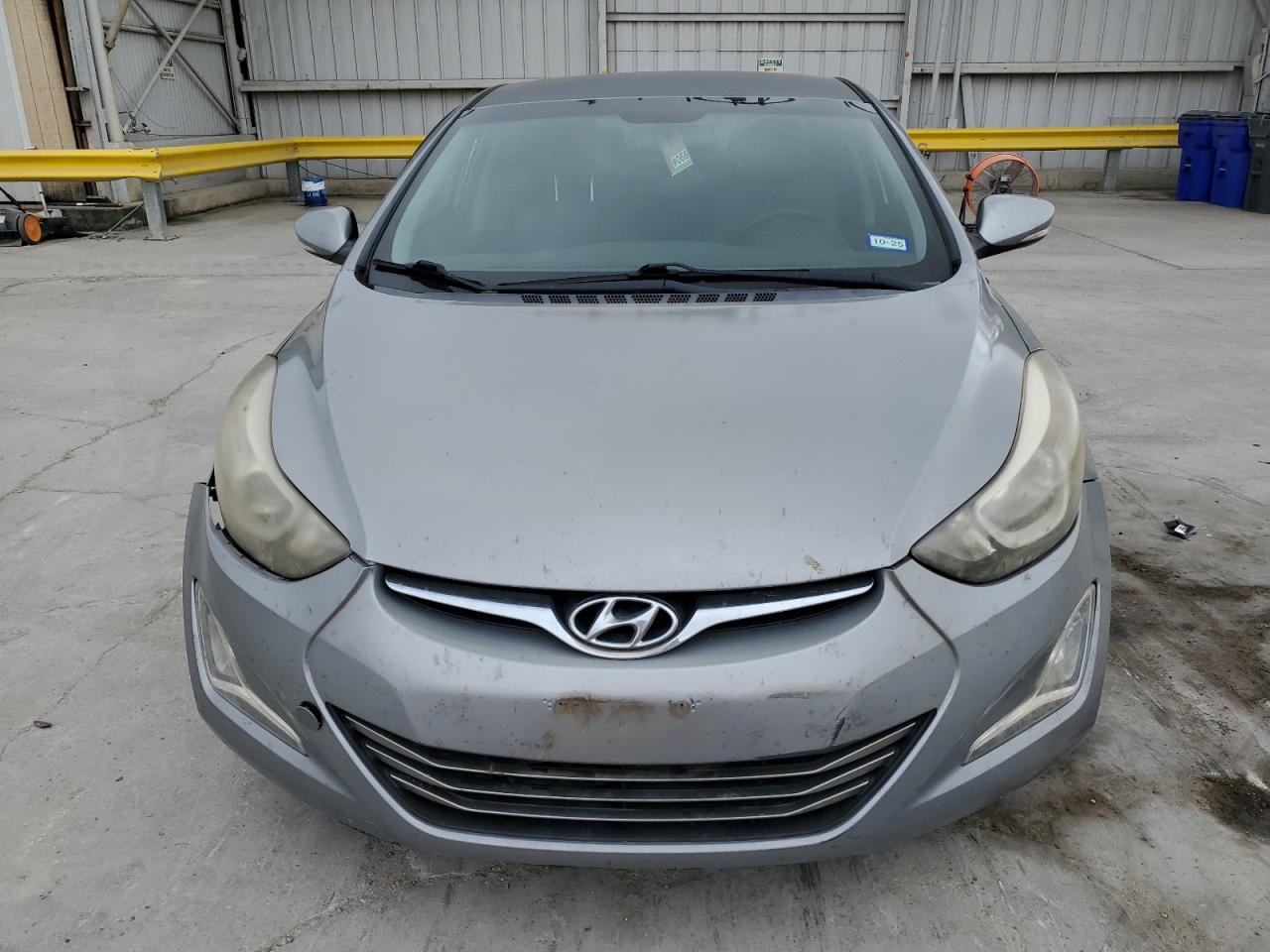 2015 Hyundai Elantra - Image 5