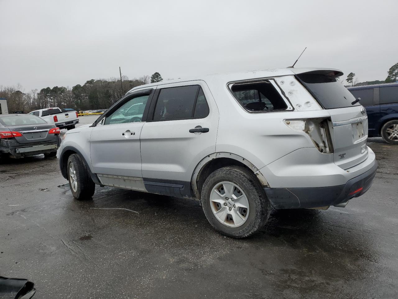 2012 Ford Explorer - Image 2