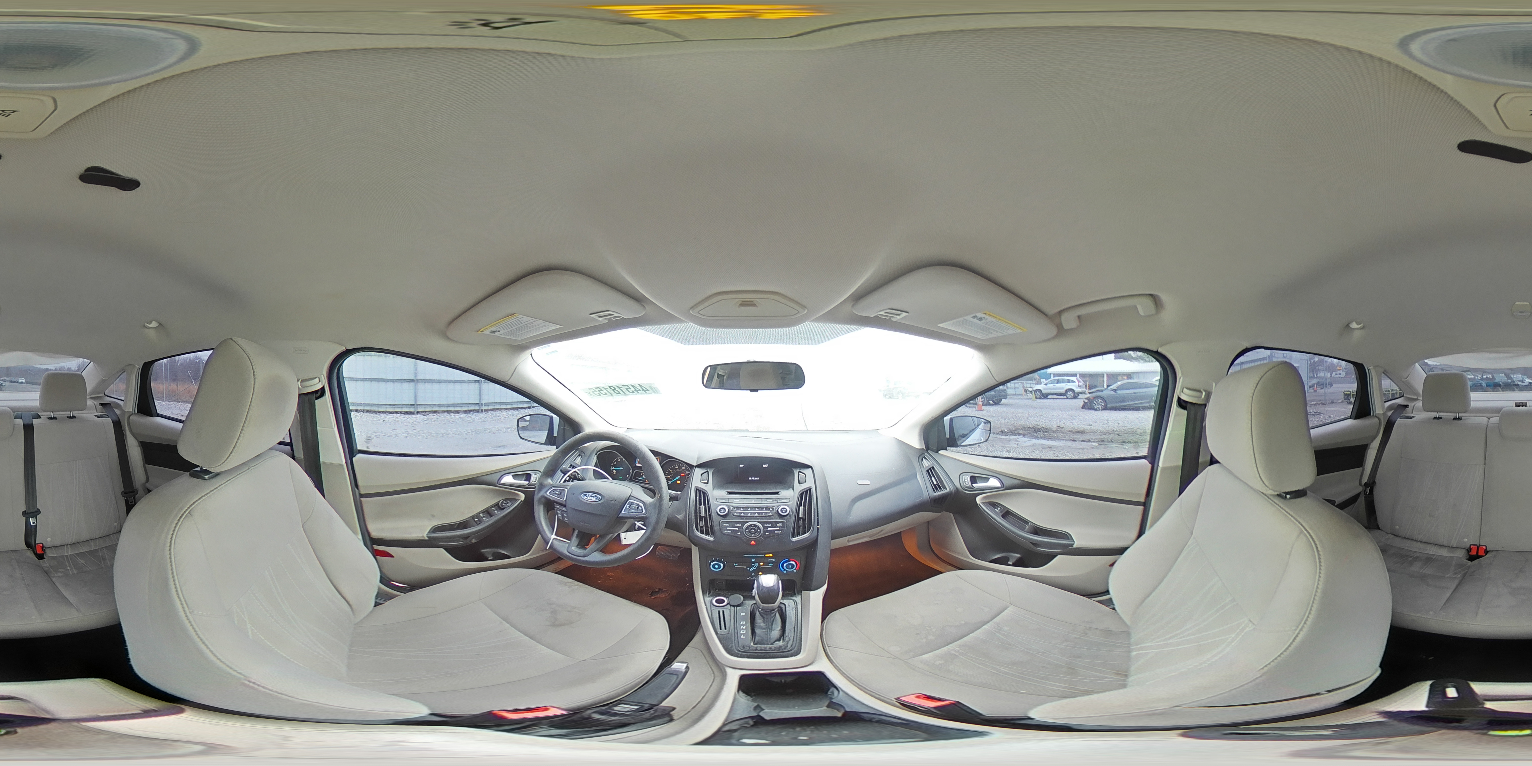 2015 Ford Focus - Image 13