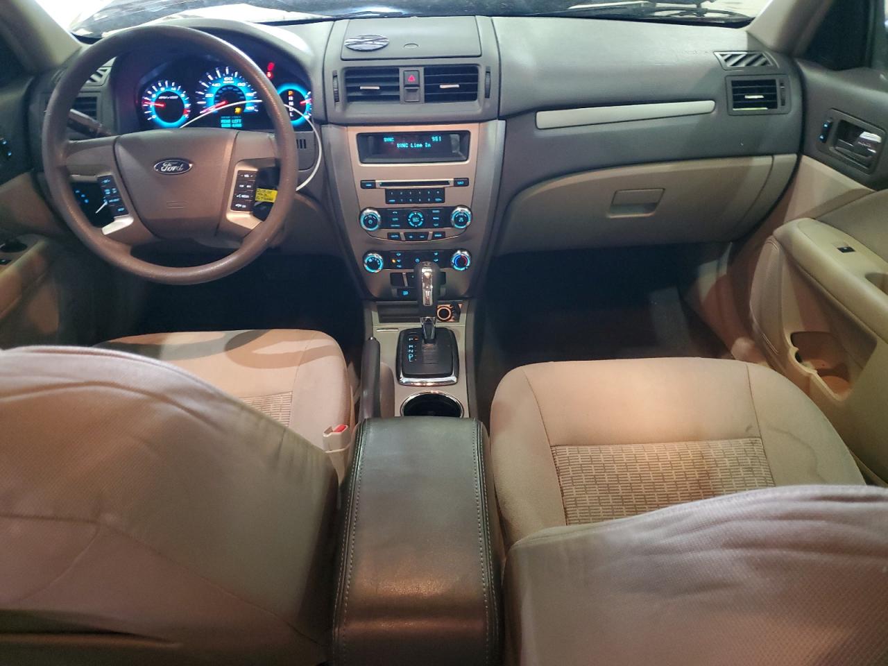 2011 Ford Fusion - Image 8