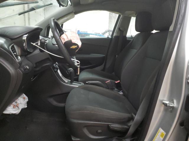  CHEVROLET TRAX 2017 Srebrny