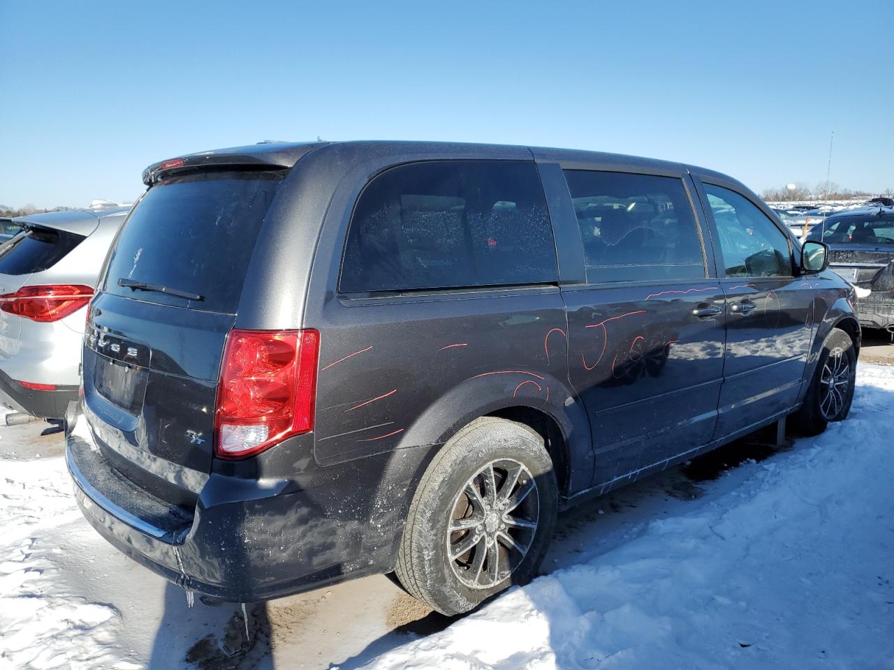 2016 Dodge Caravan - Image 3