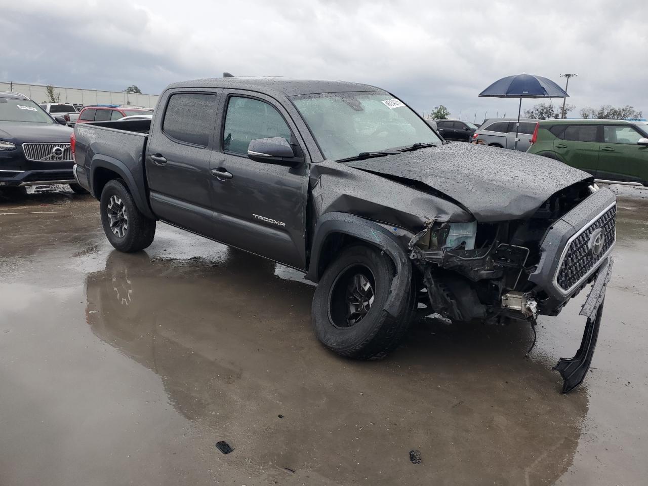 2019 Toyota Tacoma - Image 4