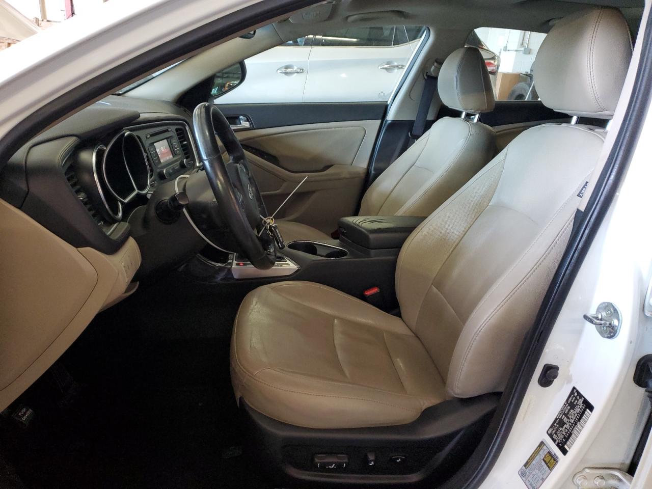 2014 Kia Optima - Image 7