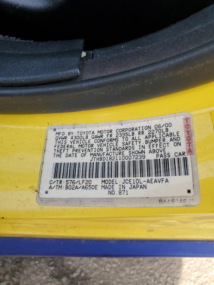 2001 Lexus IS - Image 12