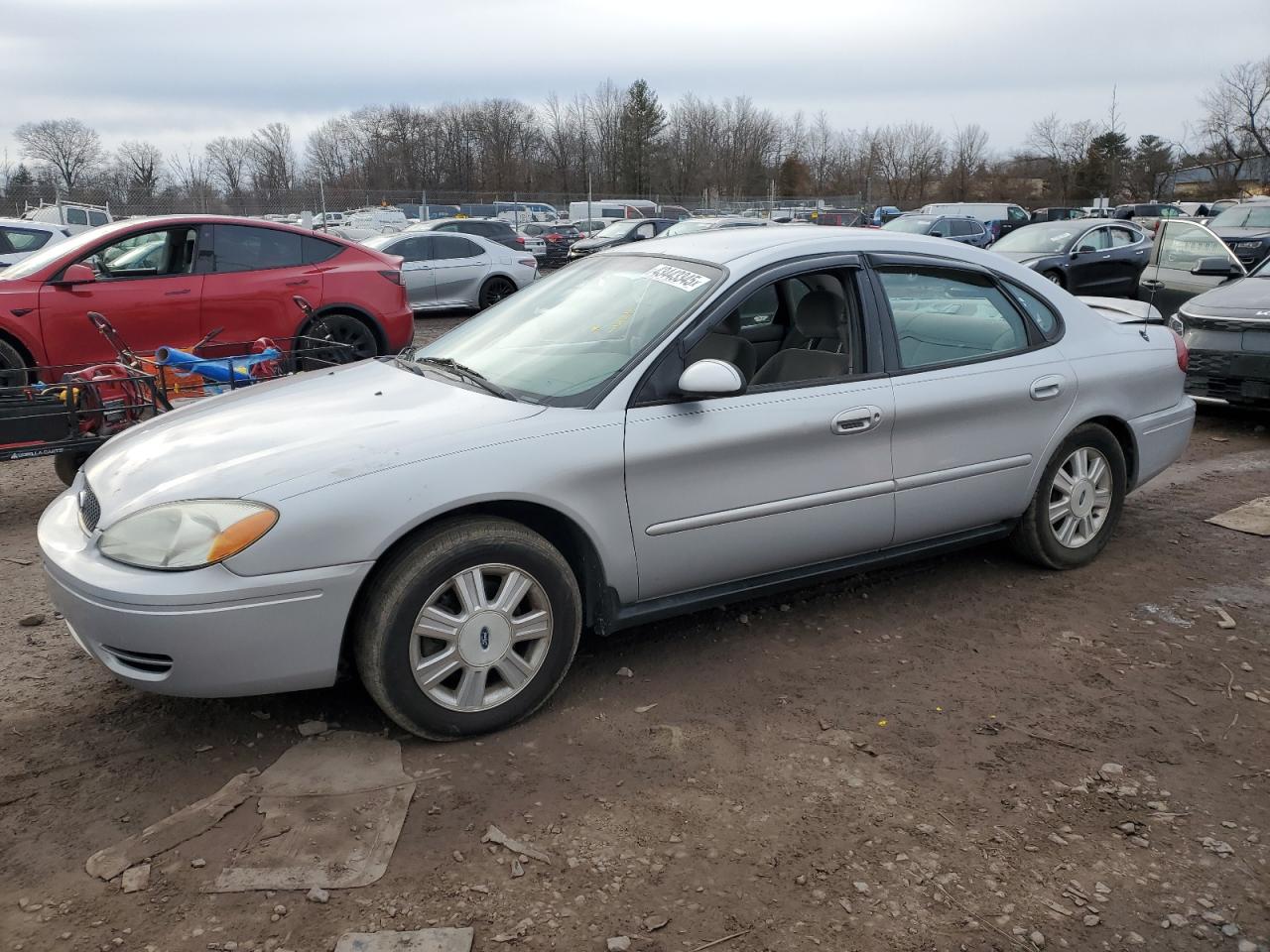 2005 Ford Taurus - Image 1