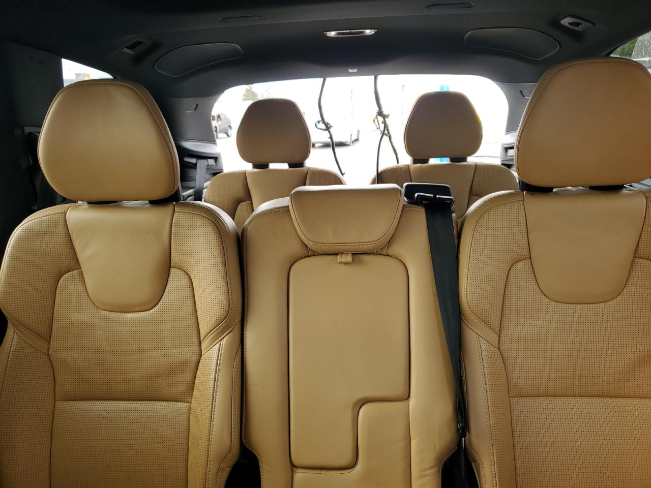 2017 Volvo XC90 - Image 10