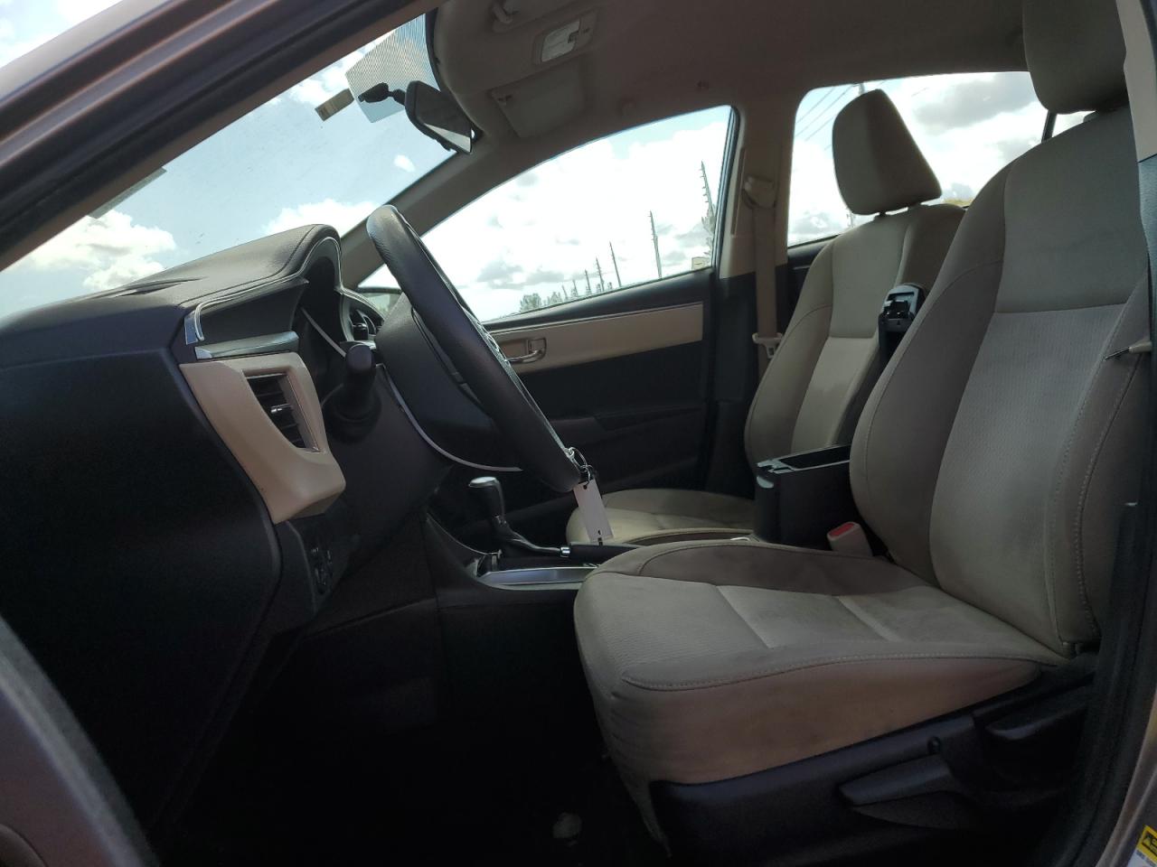 2015 Toyota Corolla - Image 7