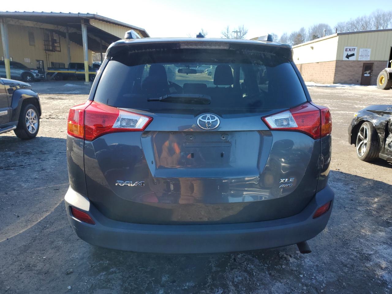 2015 Toyota RAV 4 - Image 6