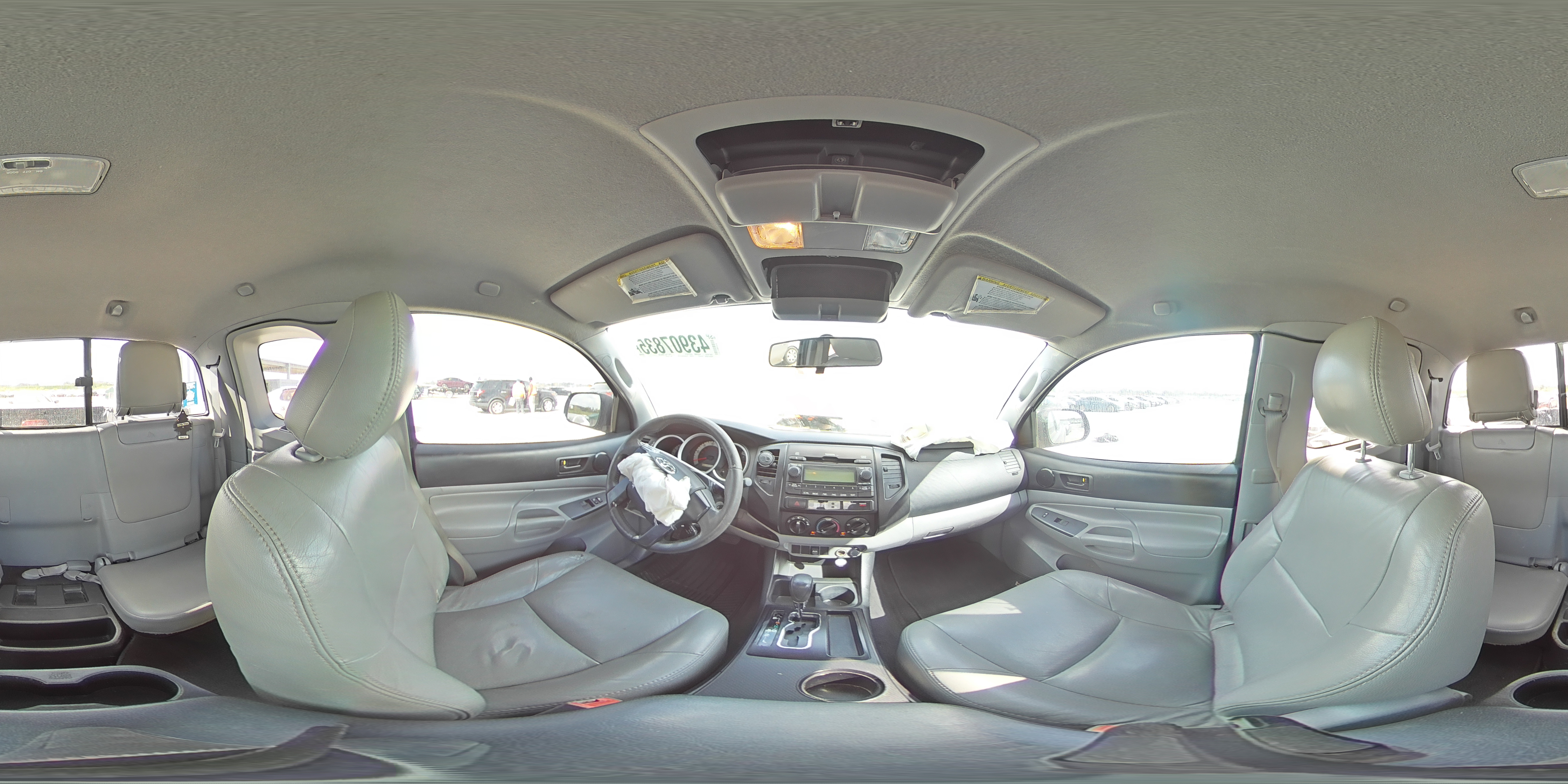 2012 Toyota Tacoma - Image 13