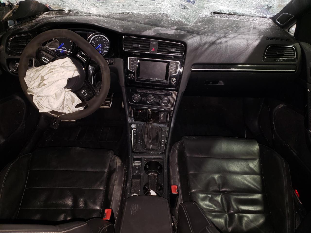 2015 Volkswagen Golf - Image 8