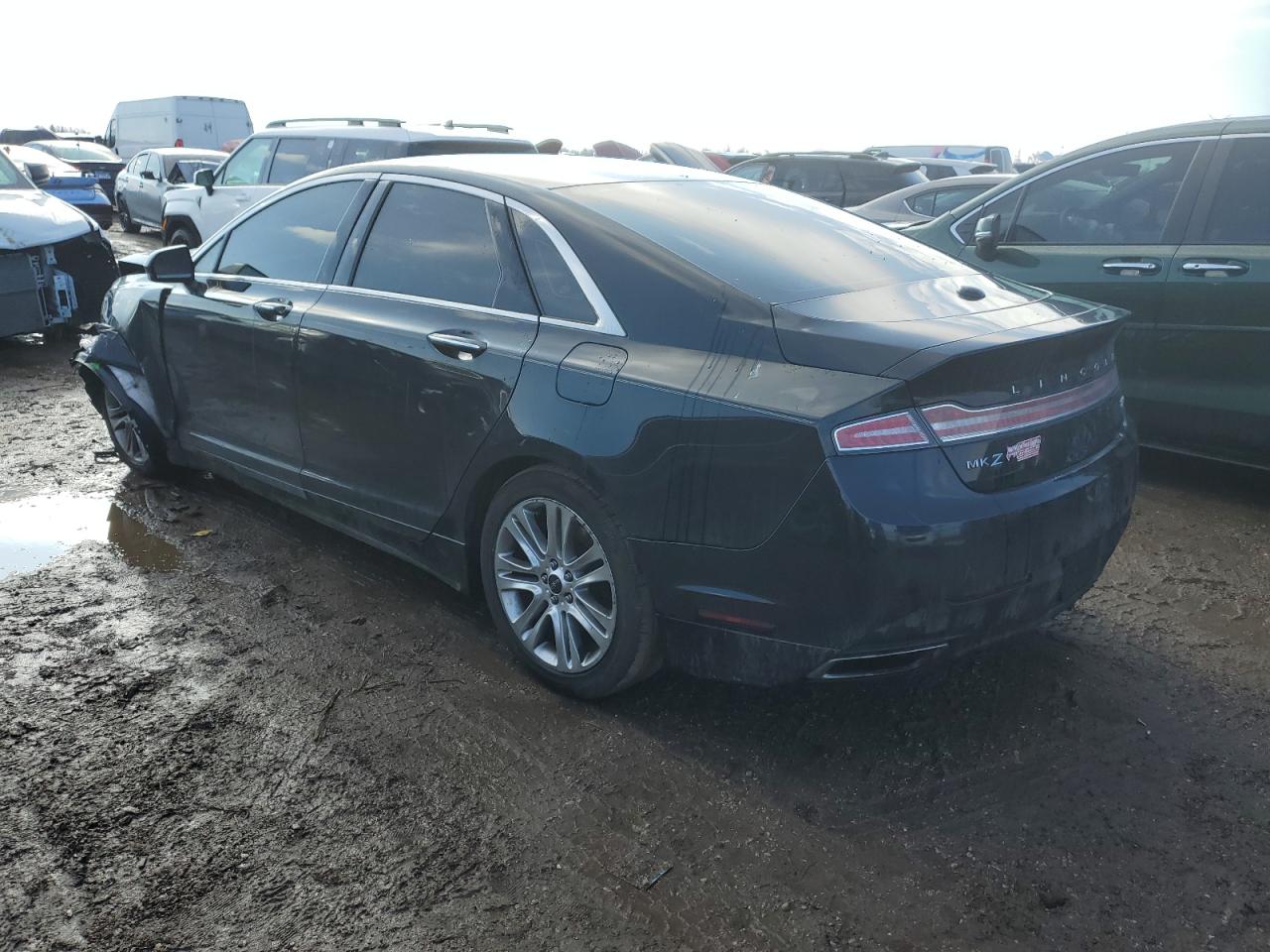 2016 Lincoln MKZ - Image 2