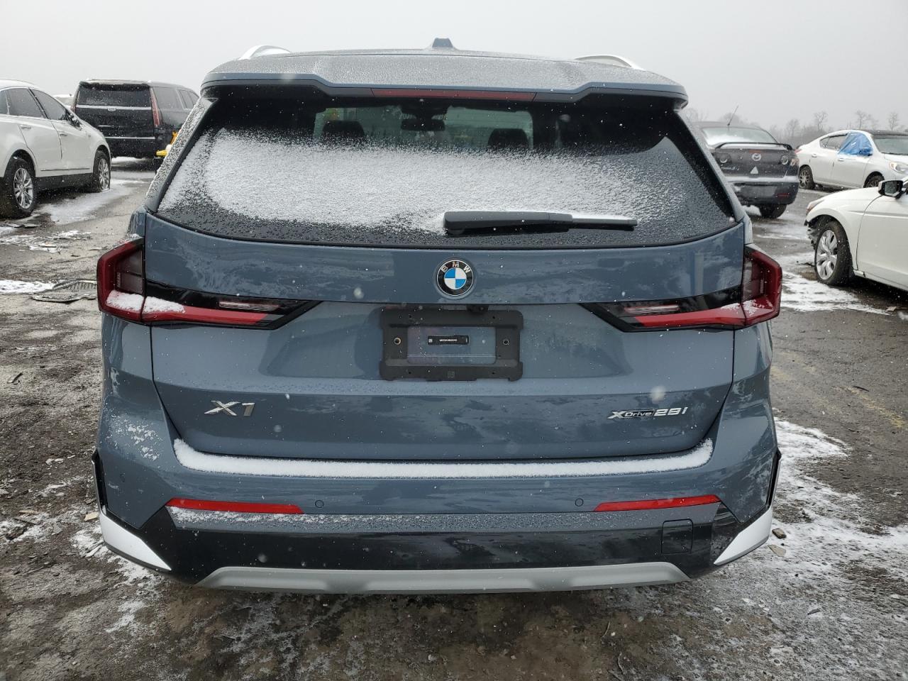 2024 BMW X1 - Image 6