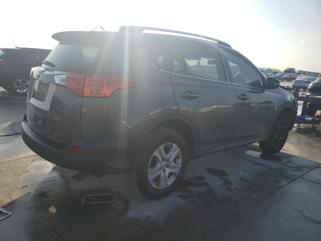 2015 Toyota RAV 4 - Image 3