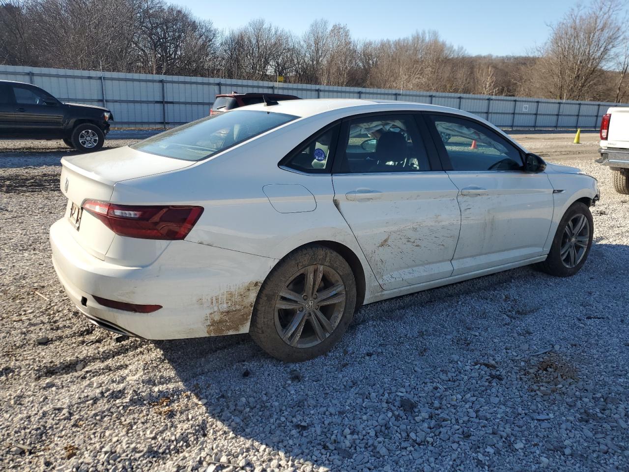2021 Volkswagen Jetta - Image 3