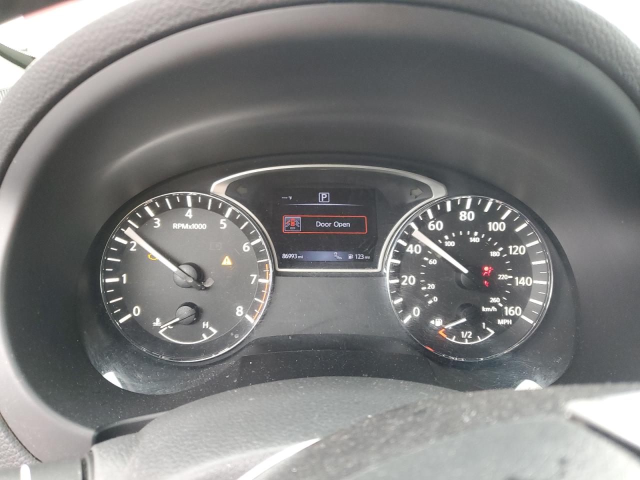 2017 Nissan Altima - Image 9