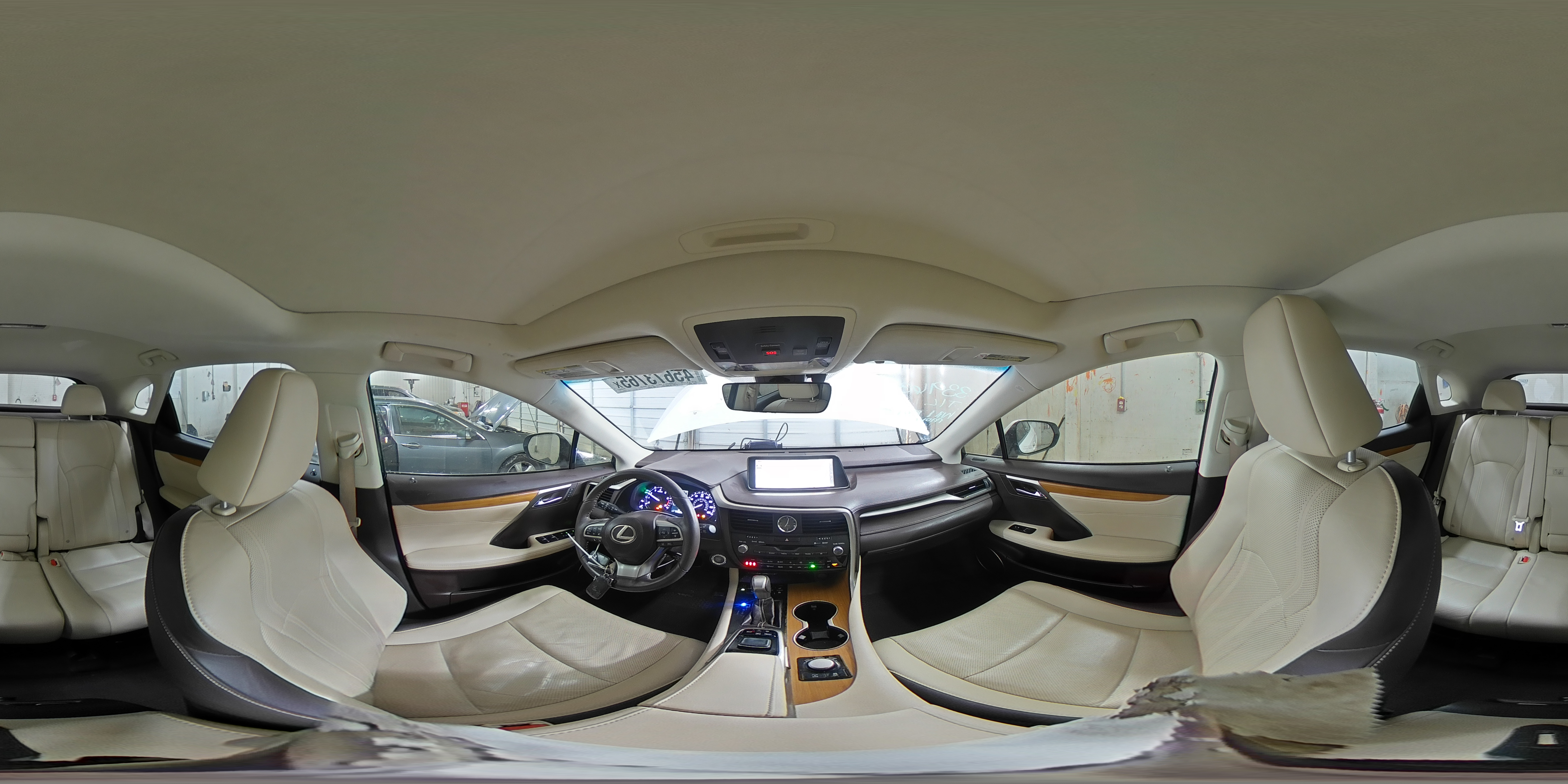 2017 Lexus RX - Image 15