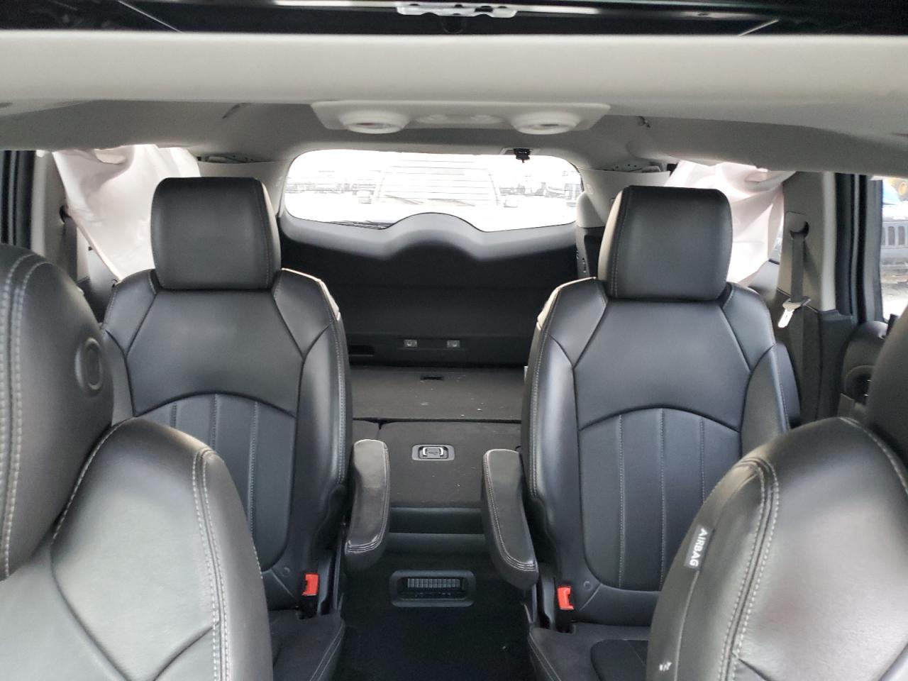 2017 Buick Enclave - Image 10
