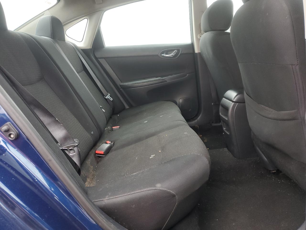 2019 Nissan Sentra - Image 10