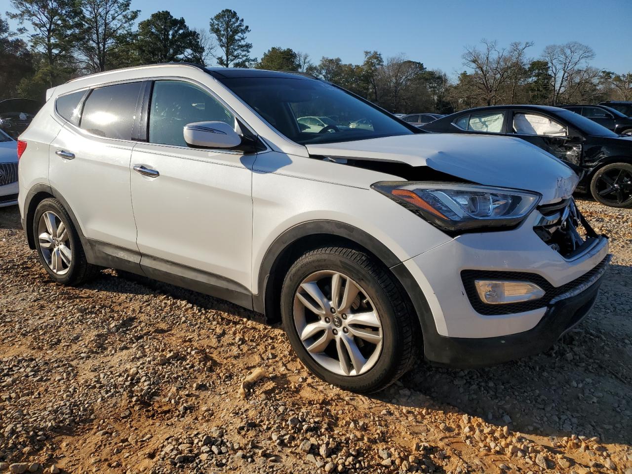 2015 Hyundai Santa Fe - Image 4