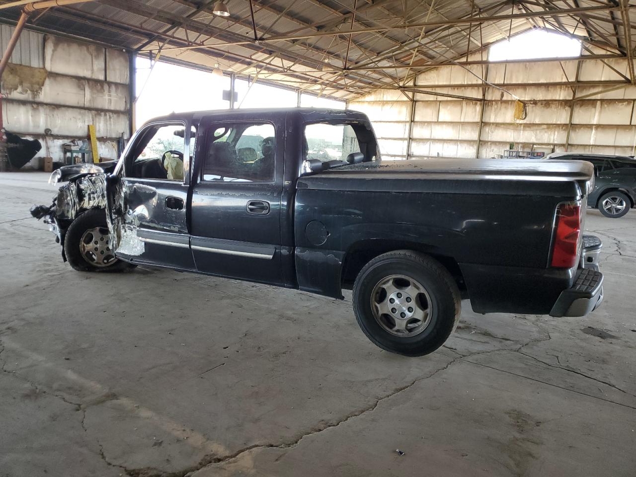 2004 Chevrolet Silverado - Image 2