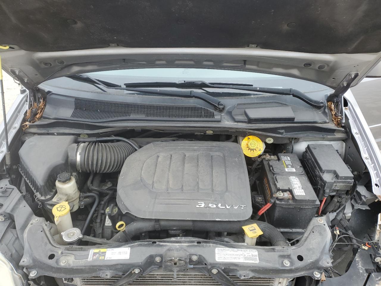 2014 Dodge Caravan - Image 12
