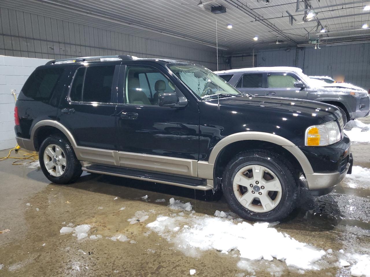 2003 Ford Explorer - Image 4