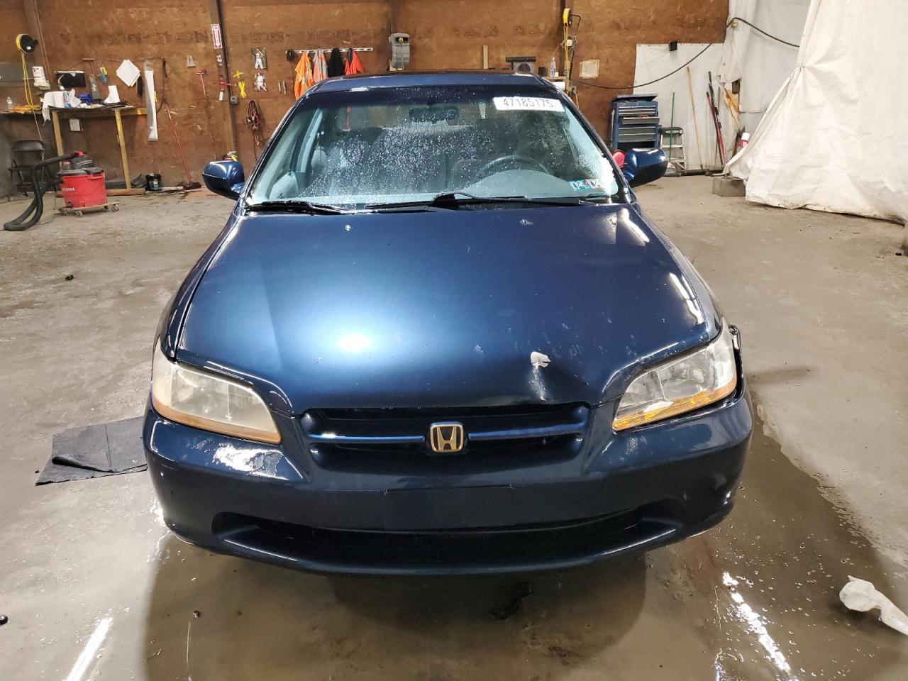 2000 Honda Accord - Image 5