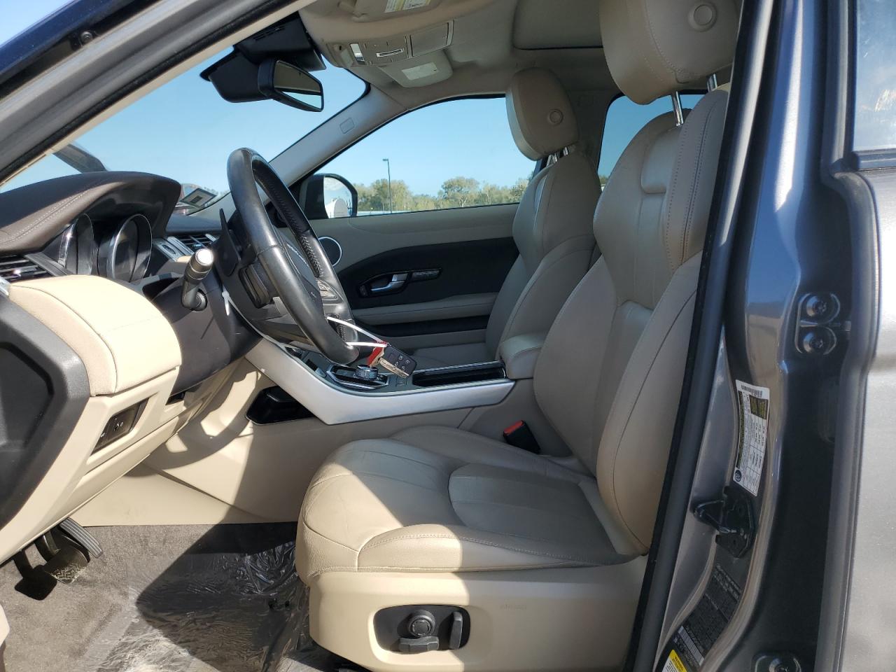 2016 Land Rover Range Rover - Image 7
