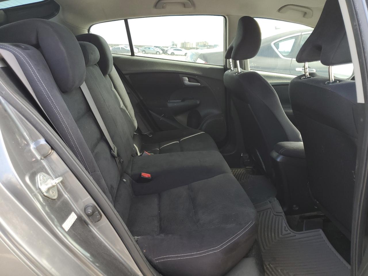 2012 Honda Insight - Image 10