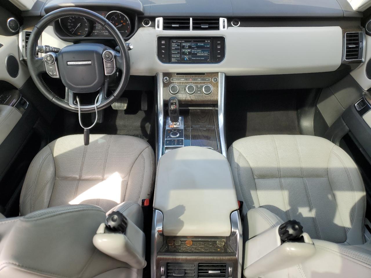 2014 Land Rover Range Rover - Image 8