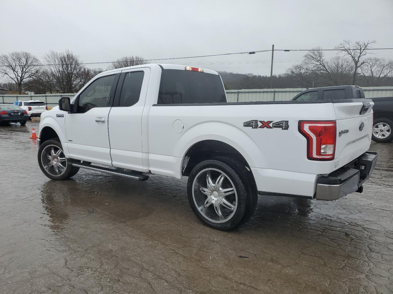 2015 Ford F-150 - Image 2