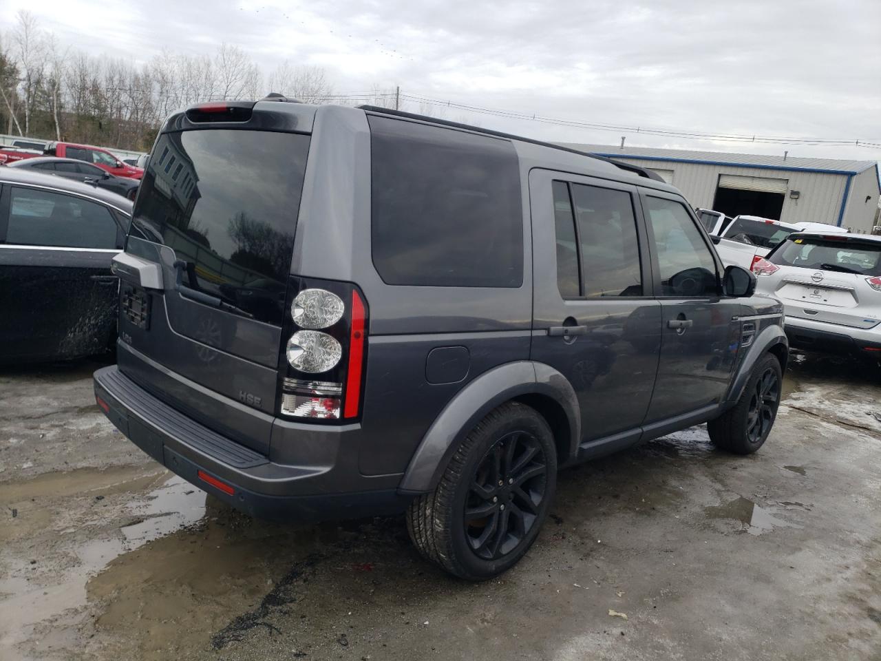2016 Land Rover LR4 - Image 3