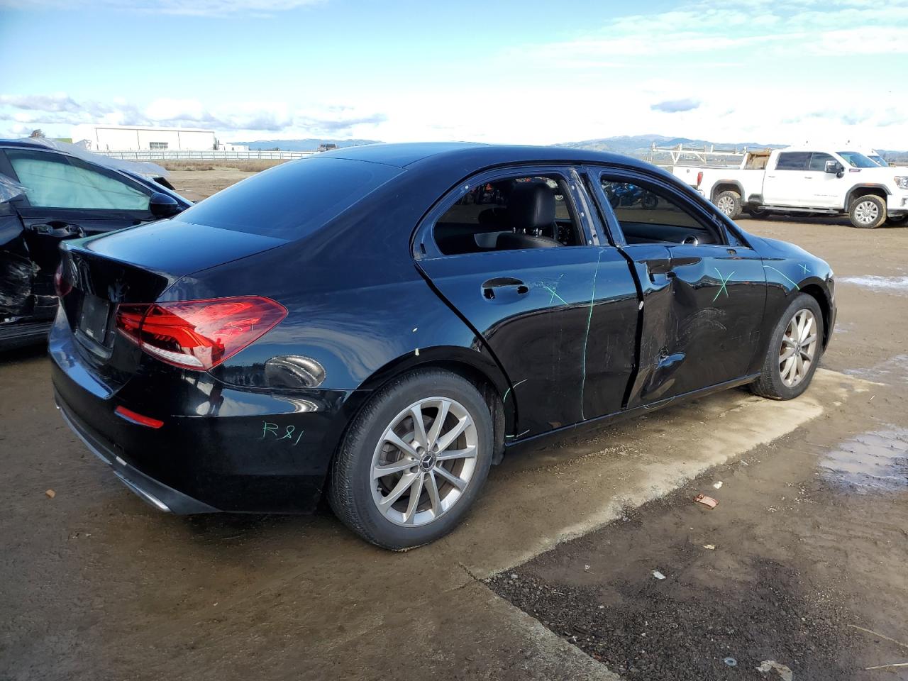 2019 Mercedes-Benz A-klasse - Image 3