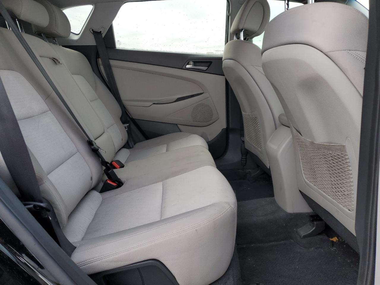 2016 Hyundai Tucson - Image 11