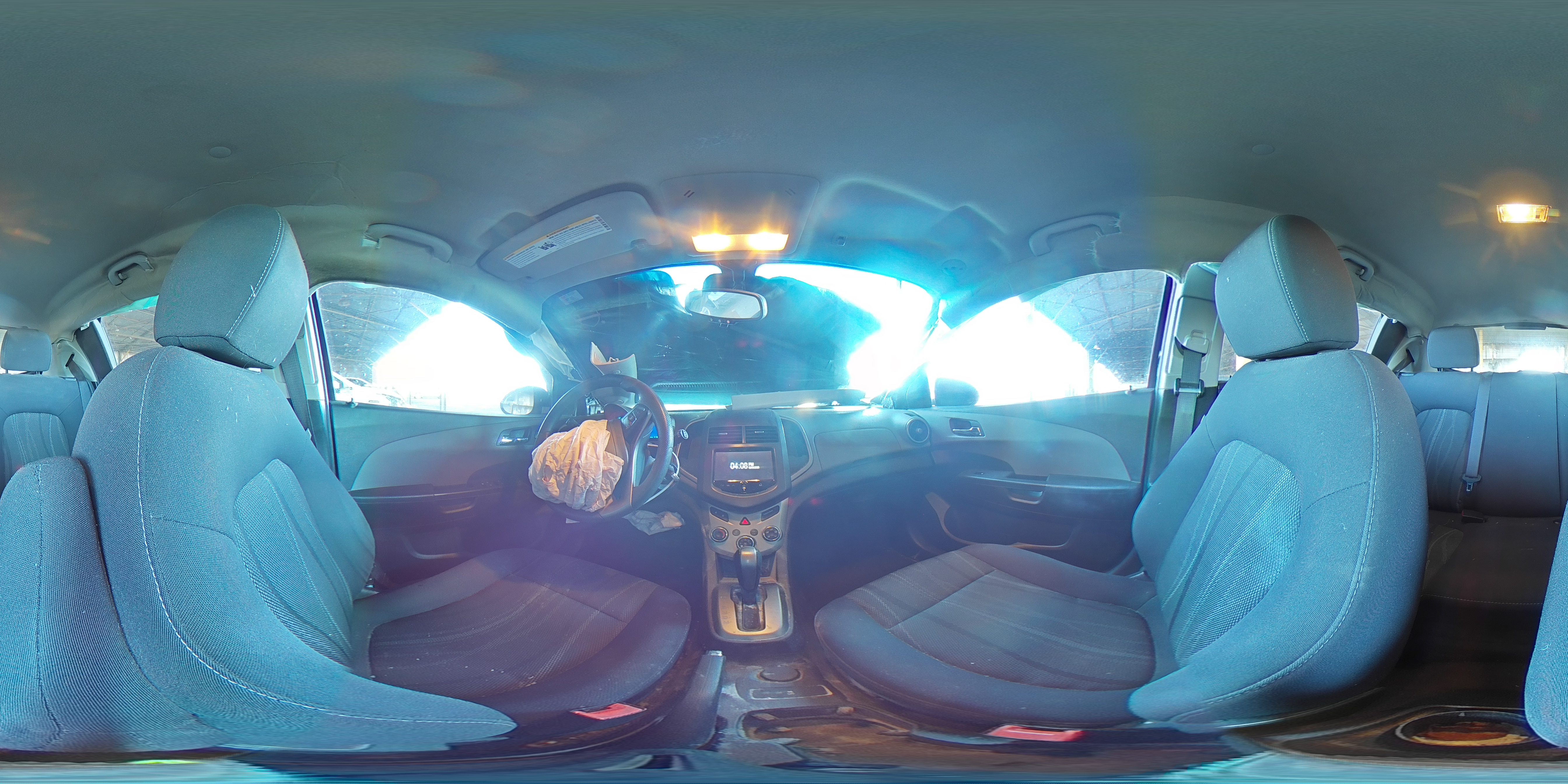 2015 Chevrolet Sonic - Image 12