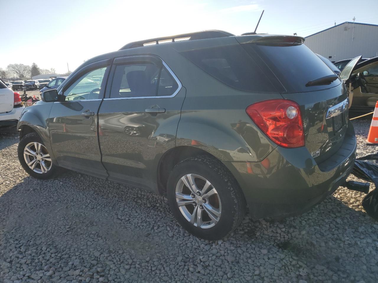 2015 Chevrolet Equinox - Image 2