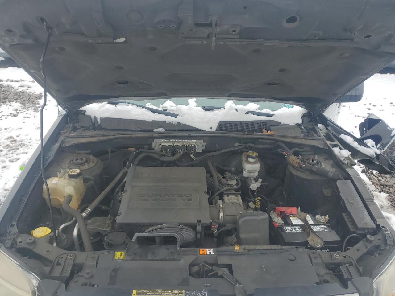 2010 Mercury Mariner - Image 12