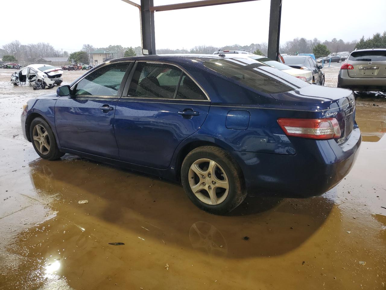 2011 Toyota Camry - Image 2