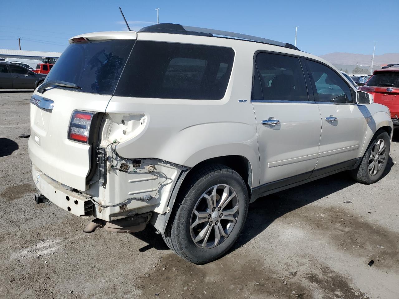 2014 GMC Acadia - Image 3