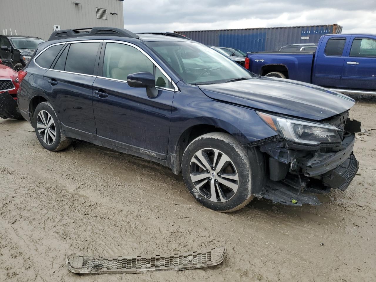 2018 Subaru Outback - Image 4