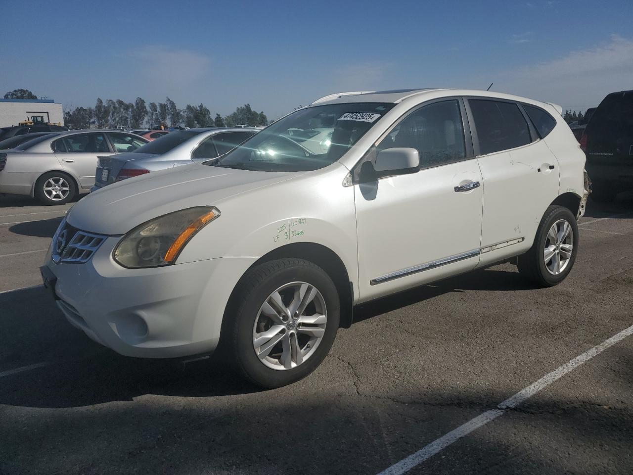 2013 Nissan Rogue - Image 1