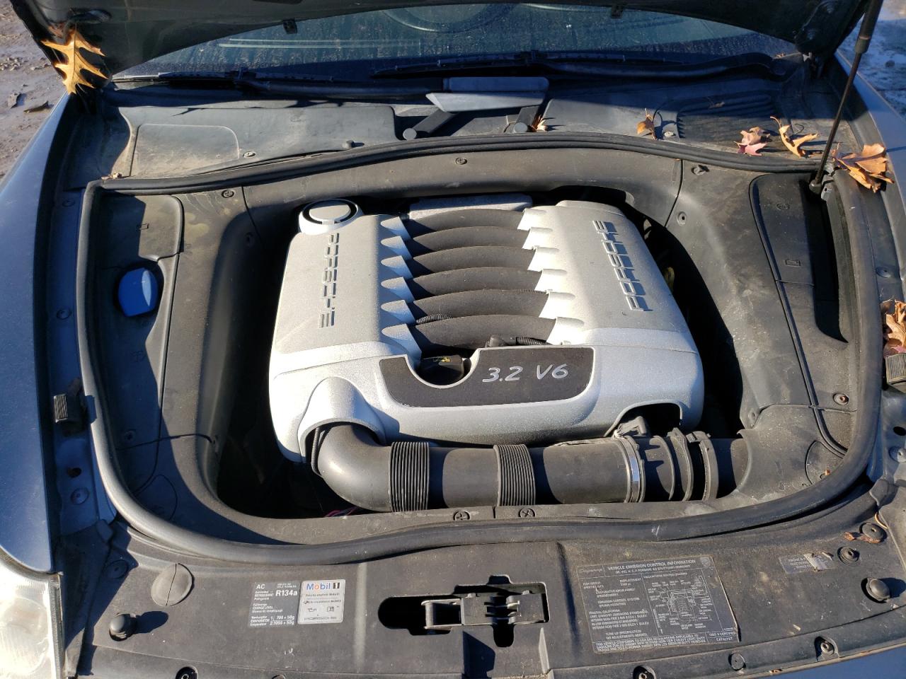 2006 Porsche Cayenne - Image 12