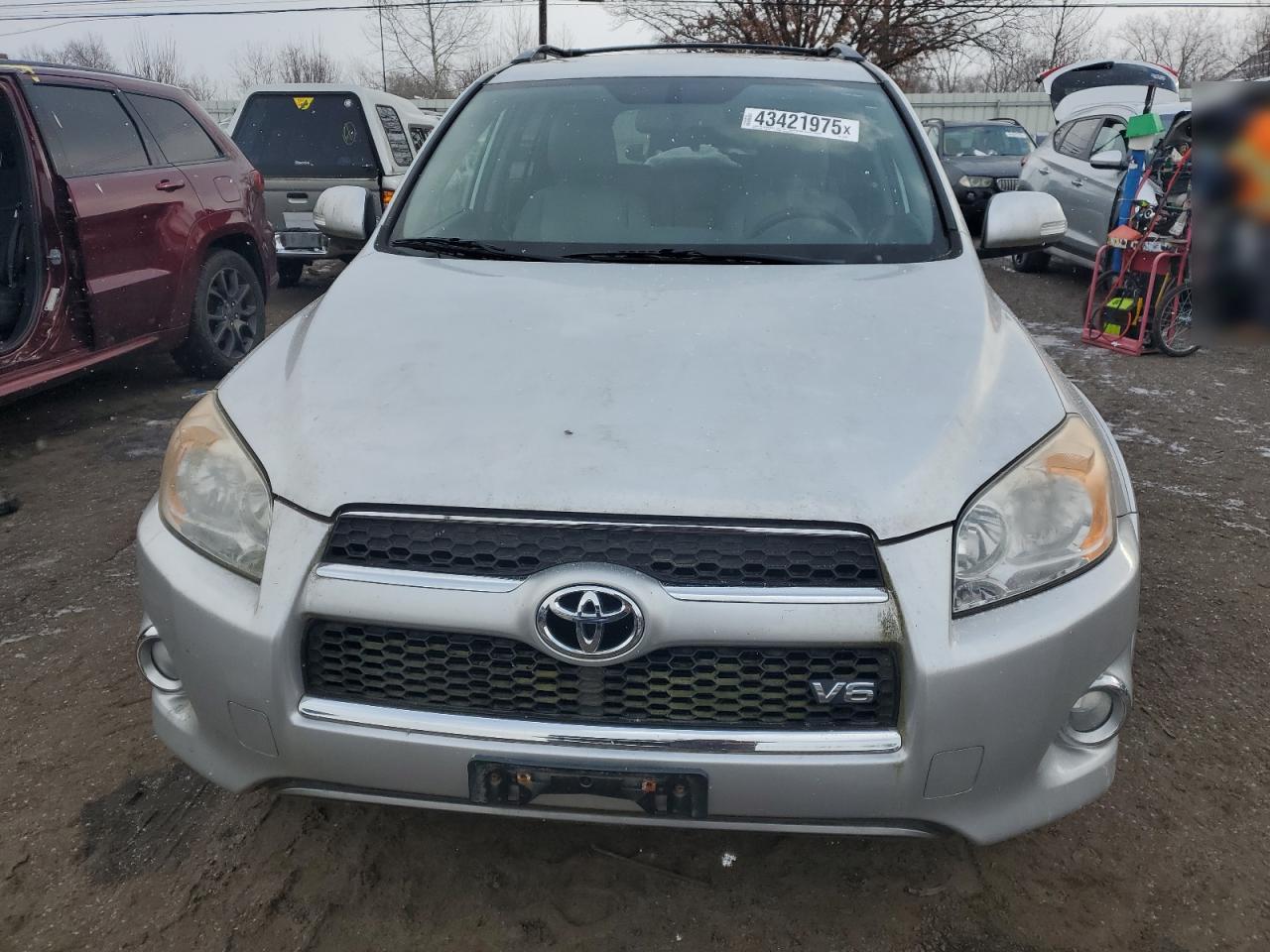 2010 Toyota RAV 4 - Image 5