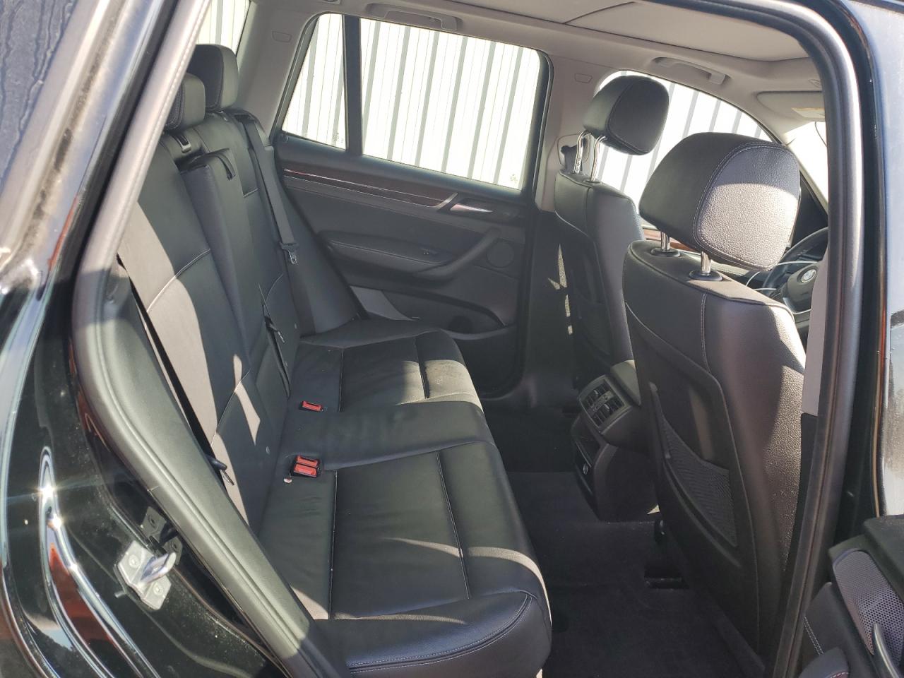 2017 BMW X3 - Image 11