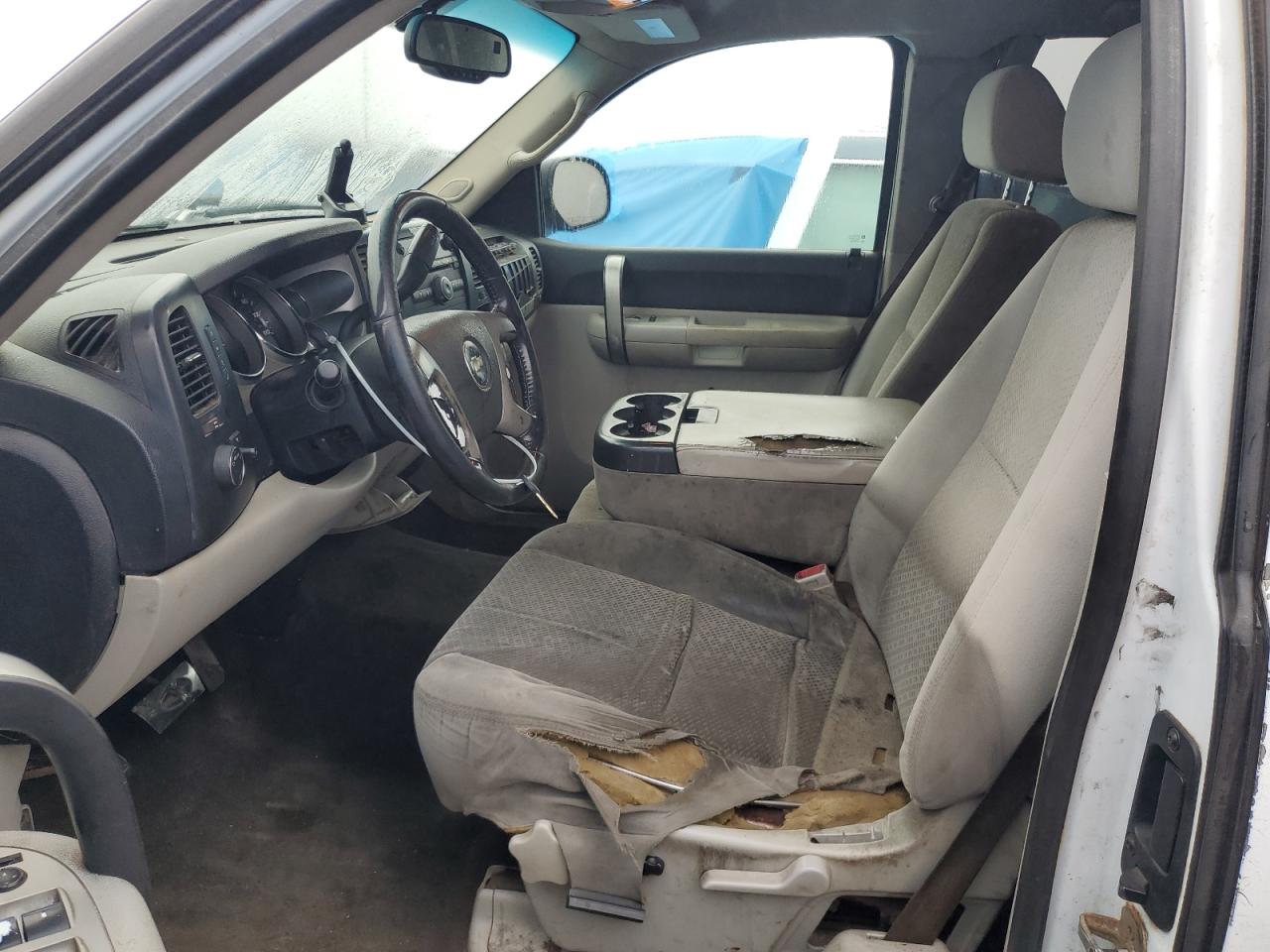 2007 Chevrolet Silverado - Image 7